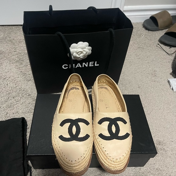 Chanel authentic espadrilles - Picture 4 of 7